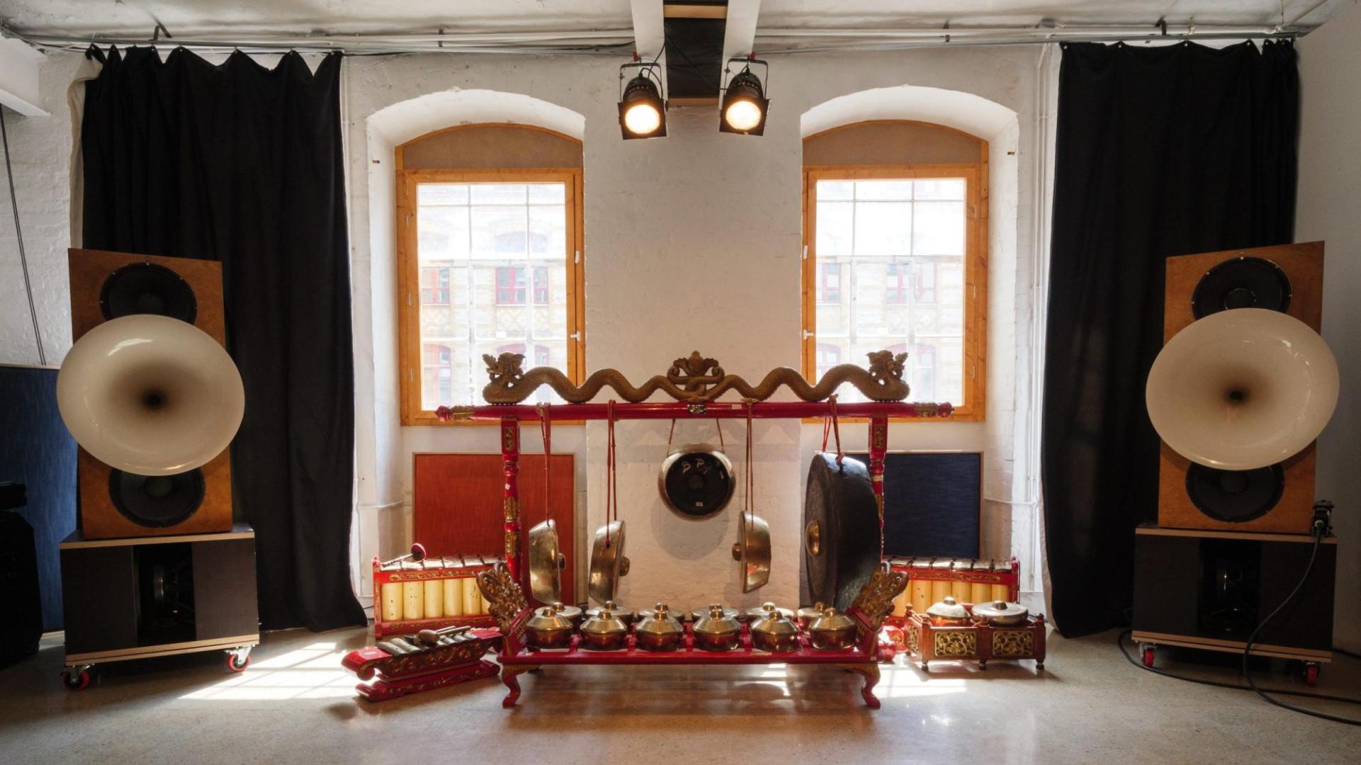 Select instruments from the Javanese gamelan ensemble housed by Rumah Budaya Indonesia - Haus der Indonesischen Kulturen