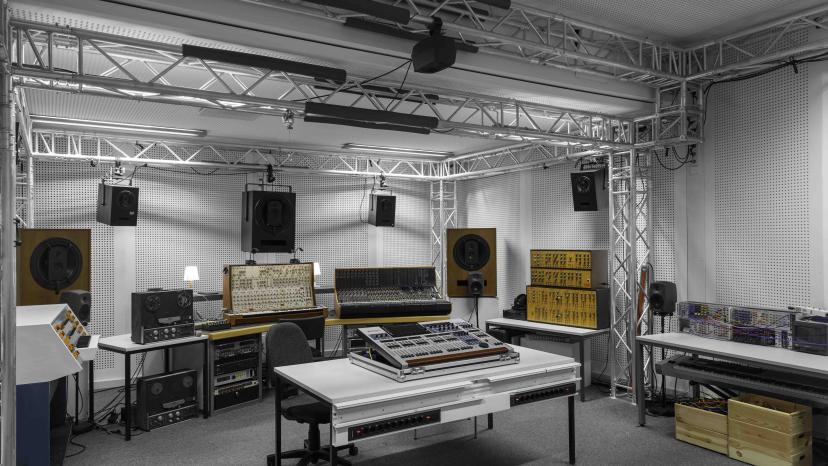 Studio für Elektroakustische Musik_zeitgenössische Musik Berlin